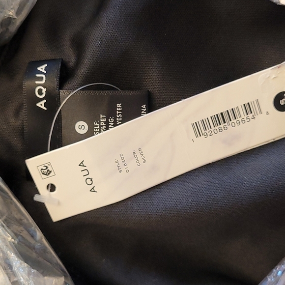 NWT AQUA Silver Sequin Wrap Cocktail Dress Small - Picture 4 of 4